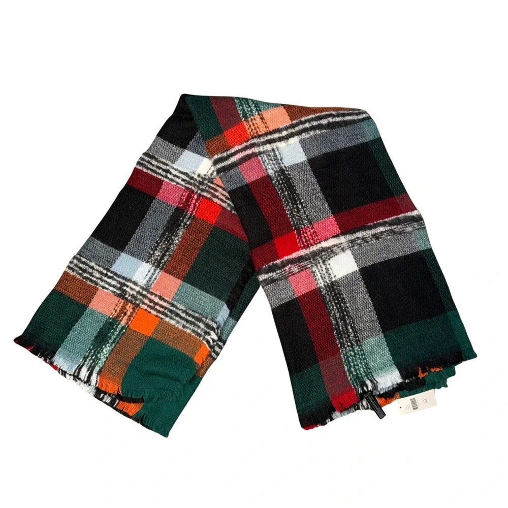 Pilcro Anthropologie Blanket Scarf Women OS Green Red Plaid NWT Oversized Frayed